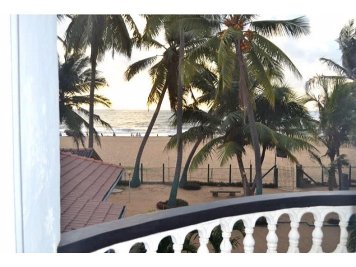 Star Beach Guest House Negombo Extérieur photo