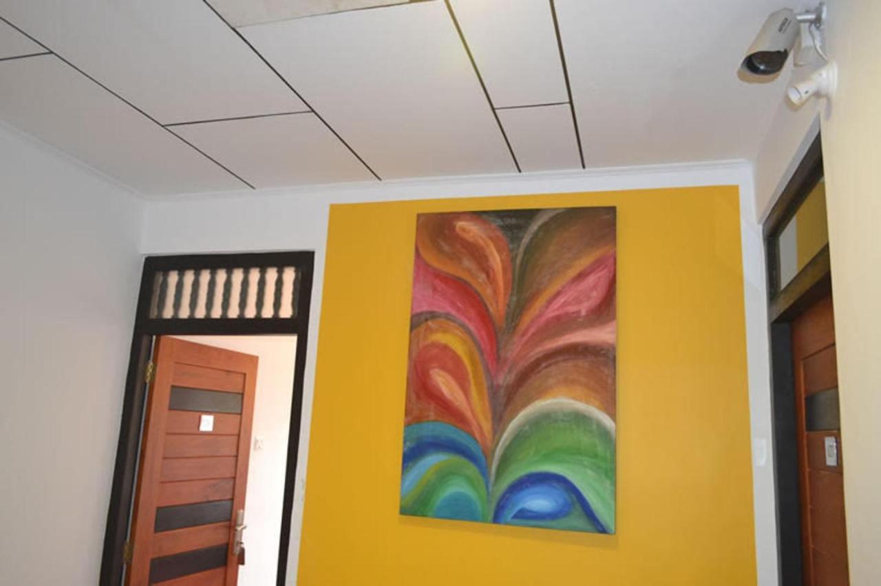 Star Beach Guest House Negombo Extérieur photo